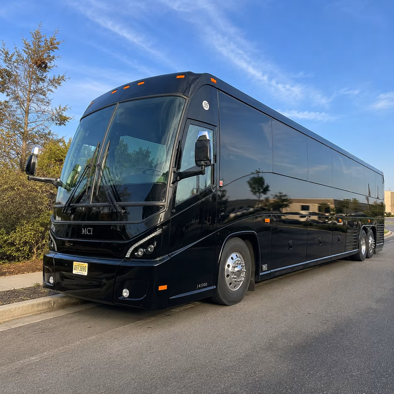 bus rental options for chattanooga trips