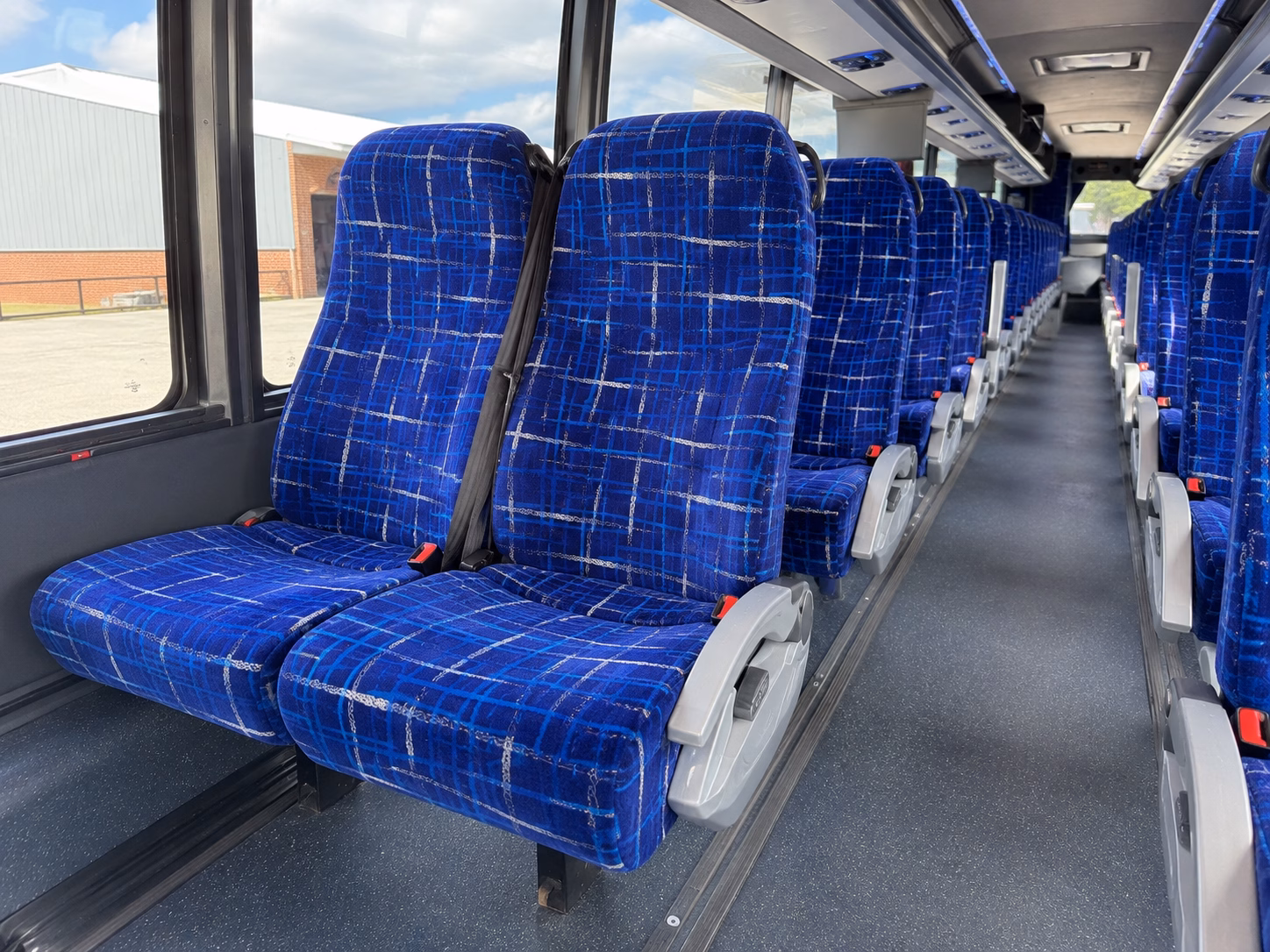 chattanooga airport transportation onboard seating