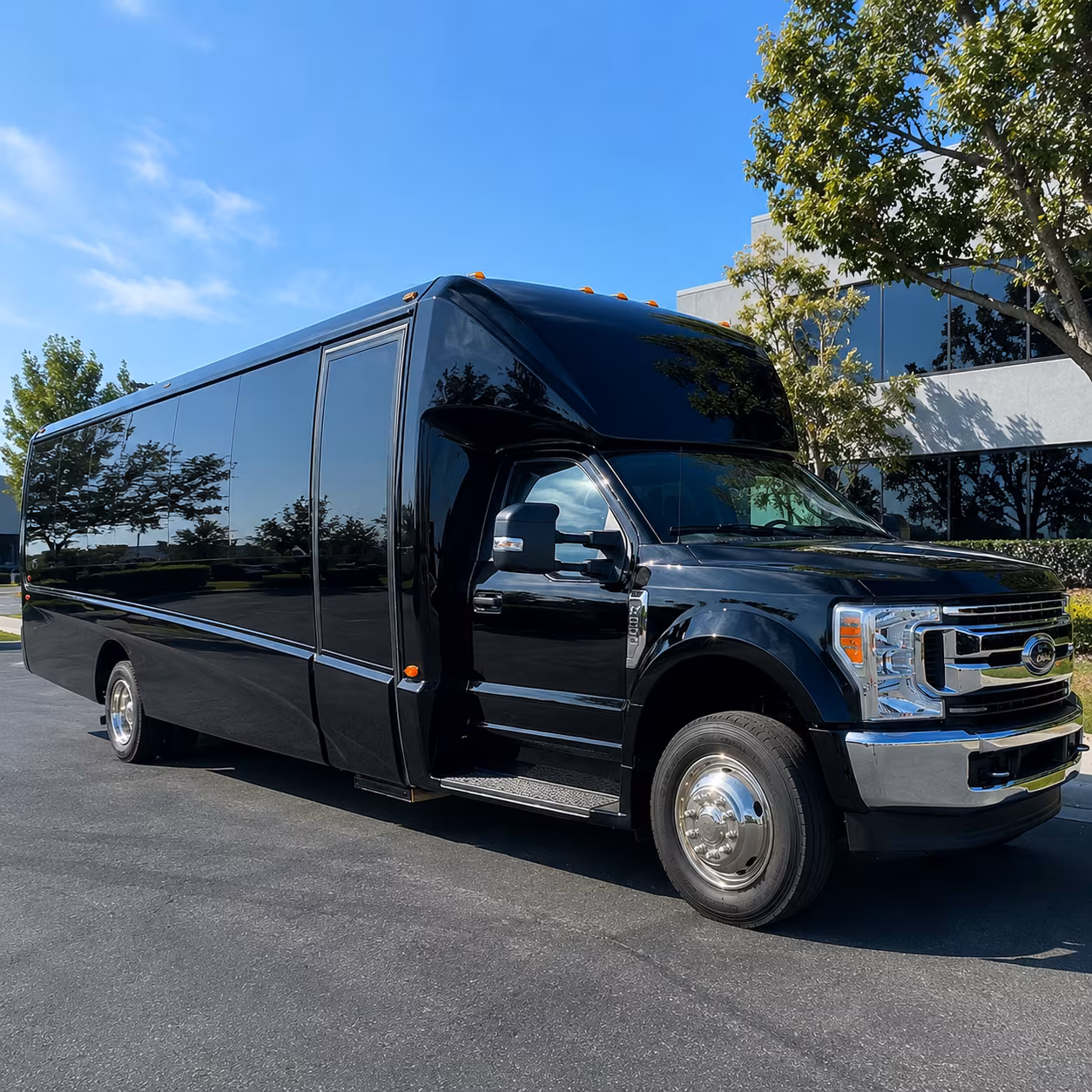 cleveland give your group a better prom ride with cleveland prom bus rentals
