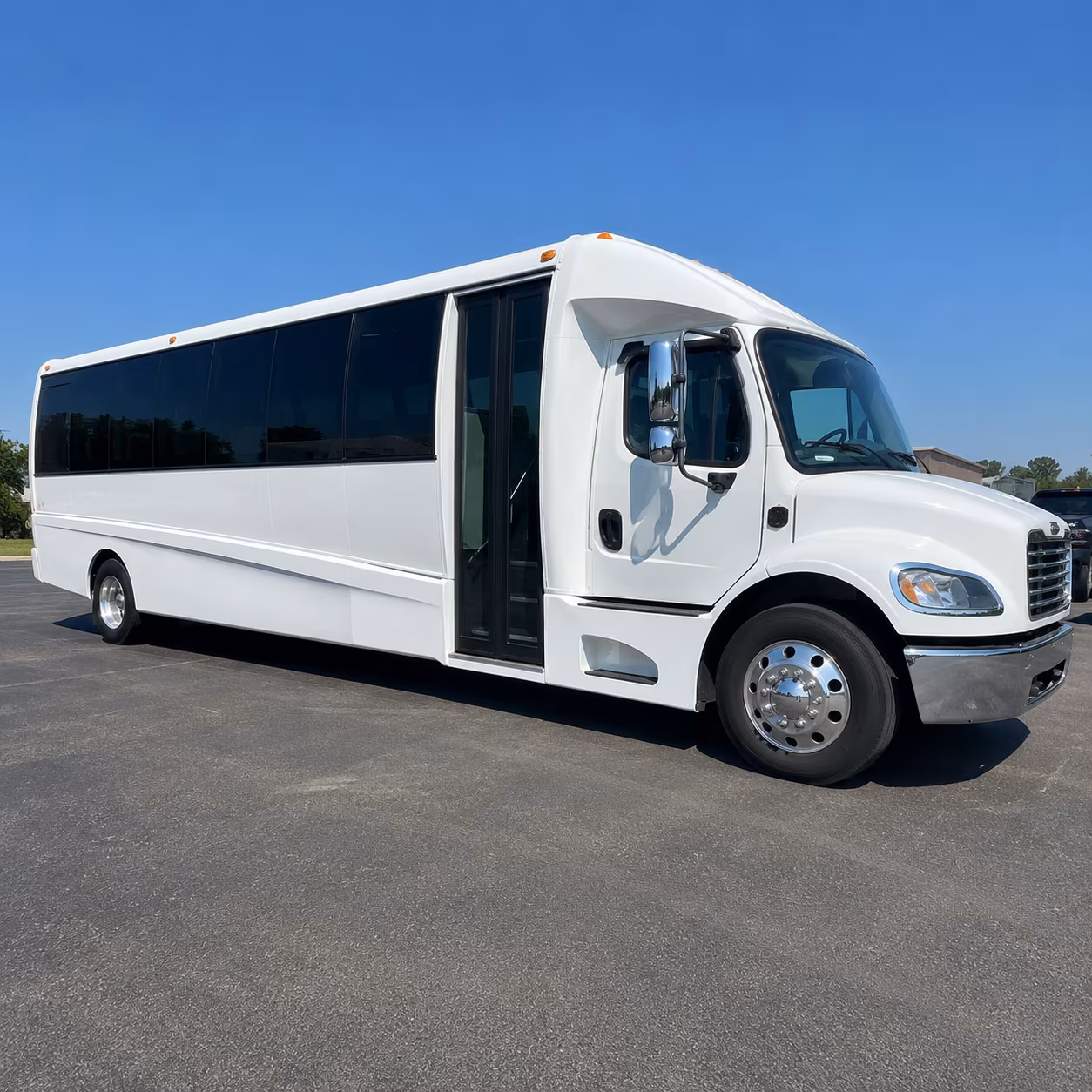 how the type of bus you choose changes the price in chattanooga tennessee